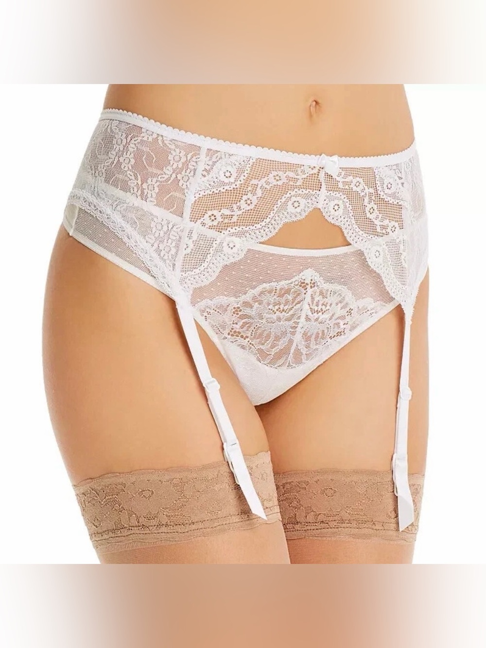 b.tempt'd By Wacoal Lace Kiss Lingerie Garter Belt S  -White-